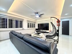 Blk 752 Jurong West Street 74 (Jurong West), HDB Executive #567751201